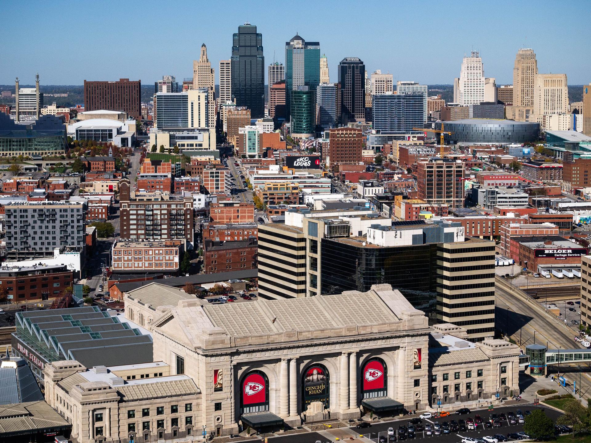 The cityscape of Kansas City from the monument